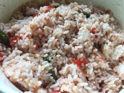 วิธีทำ ข้าวผัดน้ำพริกลงเรือสูตรโบราณแกล้มหมูกรอบทอดน้ำปลา วิธีทำ ข้าวผัดน้ำพริกลงเรือสูตรโบราณแกล้มหมูกรอบทอดน้ำปลา