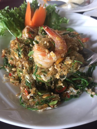 ผัดสามเหม็น