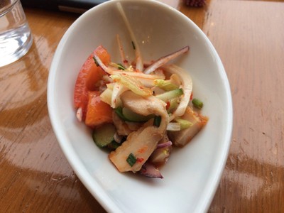 เค้าว่าเป็นสลัด เราว่ามันคือน้ำตกหมู 555