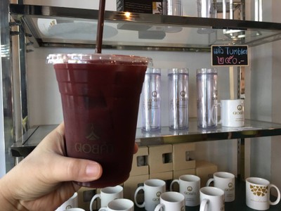 อาหาร หรือ เครื่องดื่ม