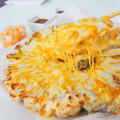 KINZA GYOZA (คินซ่า เกี๊ยวซ่า) MRT สุทธิสาร KINZA GYOZA (คินซ่า เกี๊ยวซ่า) MRT สุทธิสาร