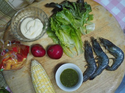 วิธีทำ สลัดกุ้งทอด ซอสมายองเนสพริกสด