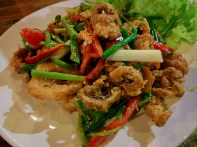 หมึกผัดไข่เค็ม