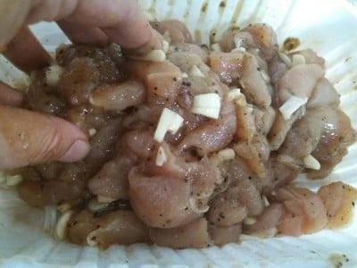 วิธีทำ ไก่กระเทียมพริกไทผัดขิง