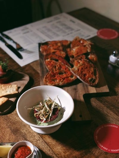 เมนูของร้าน Kika Kitchen & Bar