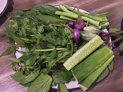 อาหาร หรือ เครื่องดื่ม