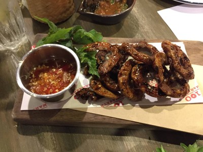 ไส้หมูย่าง