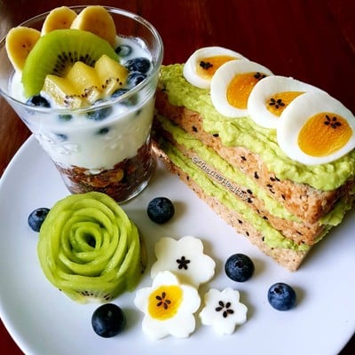 Avocado Toast & Parfait