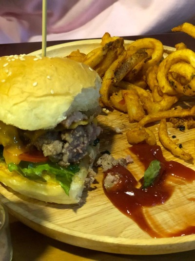 เบอร์เกอร์ต้นตำรับ