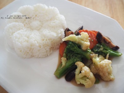 ข้าวผัดผักรวมมิตร