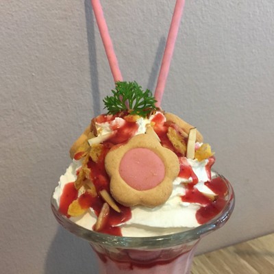 ไอศรีมสตรอเบอร์รี่