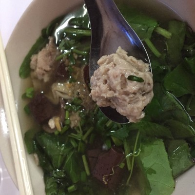 หมูเด้ง