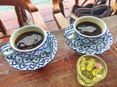 อเมริกาโนร้อน