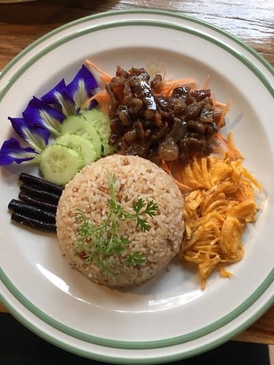 บ้านต้นเต๊า Coffee&food