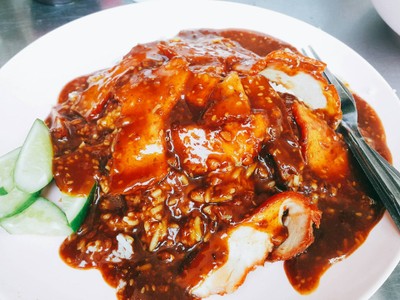 ข้าวหมูแดงหมูกรอบ ศรีวัช เชิญชิม รามอินทรา