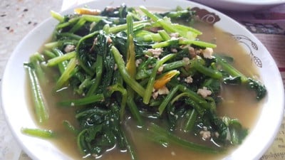 ผัดผักปวยเล้ง