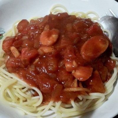 สปาเก็ตตี้ซอสมะเขื่อเทศ