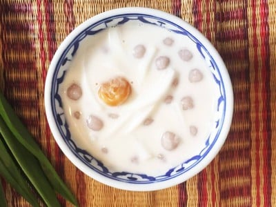 บัวลอยเผือกไข่เค็ม