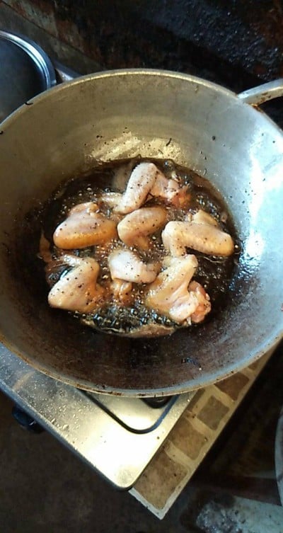 ปีกไก่ทอดเกลือ