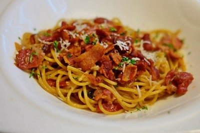 Spaghetti Aglio E Olio with Crispy Bacon