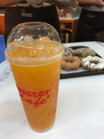 อาหาร หรือ เครื่องดื่ม