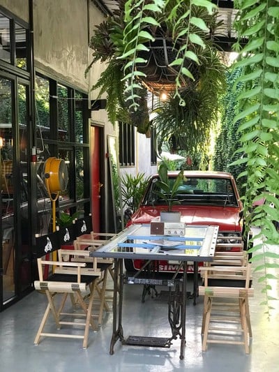 บรรยากาศ Garage 45