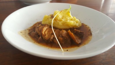 อกเป็ดน้ำเกรวี่ มันบด