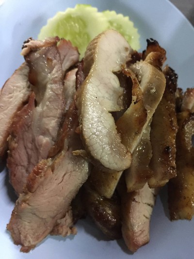 คอหมูย่าง