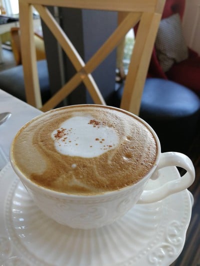 April's Brasseries -