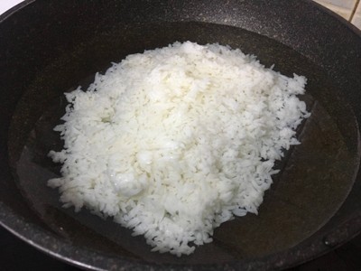 วิธีทำ ข้าวตุ๋นทรงเครื่องหมูสับ