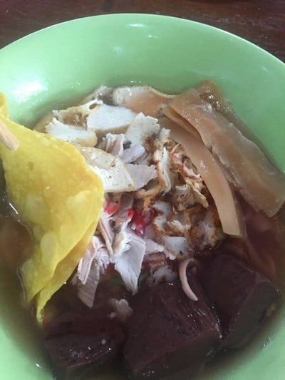 เย็นตาโฟปลาหมึก