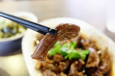 Braised pig's Intestine