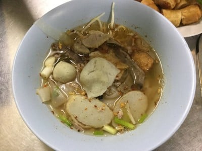 เส้นใหญ่ต้มยำ