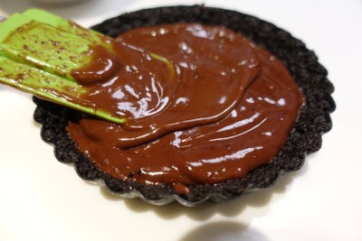 วิธีทำ No Bake Chocolate Tart วิธีทำ No Bake Chocolate Tart