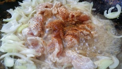 วิธีทำ หมูผัดหอมใหญ่ วิธีทำ หมูผัดหอมใหญ่
