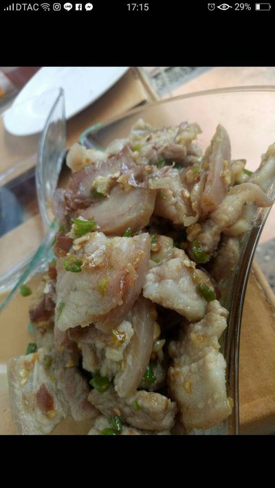 หมูสามชั้นผัดพริกเกลือ