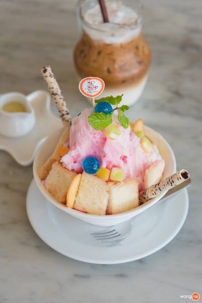 Coffee Beach อ่าวนาง