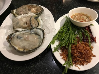 หอยนางรมสด