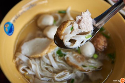 เมนูของร้าน ลูกชิ้นปลานายเงี๊ยบ บางขุนนนท์