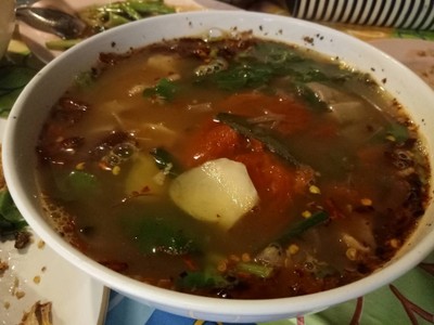 ต้มแซ่บขาหมู