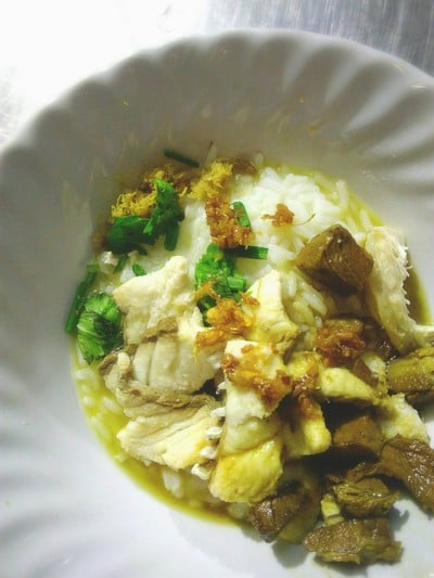 ข้าวต้มปลาเจ้าเก่า แปลงนามเยาวราช ข้าวต้มปลาเจ้าเก่า แปลงนามเยาวราช