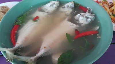 ปลาทูต้มน้ำมะนาว