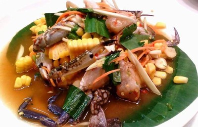 อาหาร หรือ เครื่องดื่ม