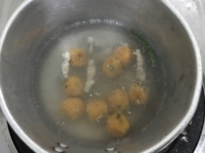 วิธีทำ แกงจืดไข่น้ำ