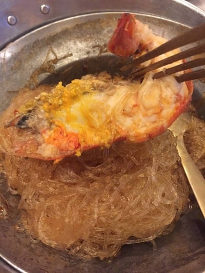 กุ้งอบวุ้นเส้น