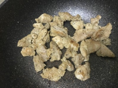 วิธีทำ สปาเก็ตตี้หมูย่างซอสไข่เค็ม วิธีทำ สปาเก็ตตี้หมูย่างซอสไข่เค็ม