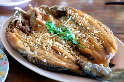 ปลาทอดราดน้ำปลา