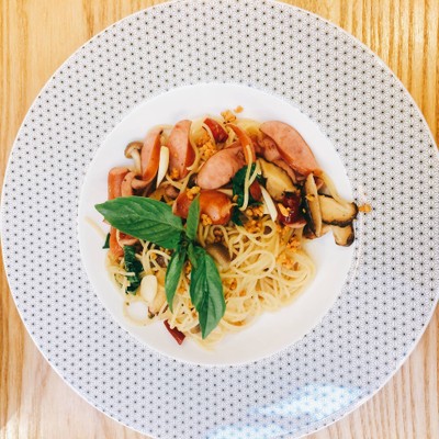 On The Table (ออน เดอะ เทเบิล) เซ็นทรัลเฟสติวัลพัทยาบีช On The Table (ออน เดอะ เทเบิล) เซ็นทรัลเฟสติวัลพัทยาบีช