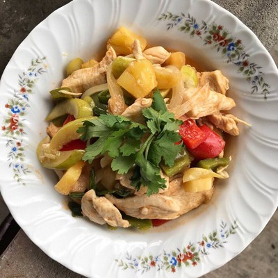 ผัดเปรี้ยวหวานไก่ ผัดเปรี้ยวหวานไก่