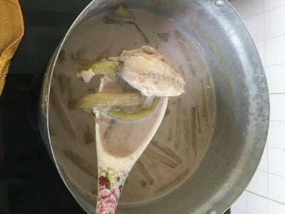 วิธีทำ แกงกะทิสายบัวปลาทูนึ่ง